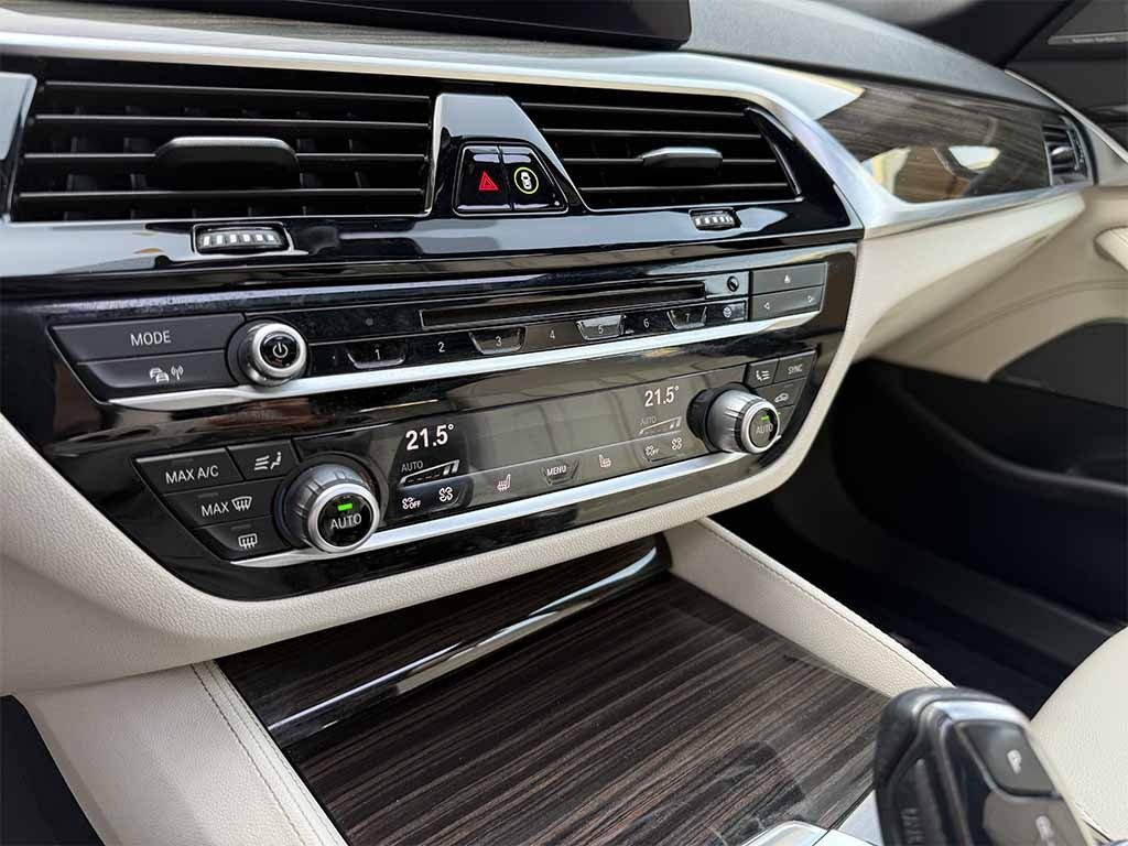 BMW 540 MW 540 d TOURING MSPORT M SPORT TETTO PREZZO REALE - 16