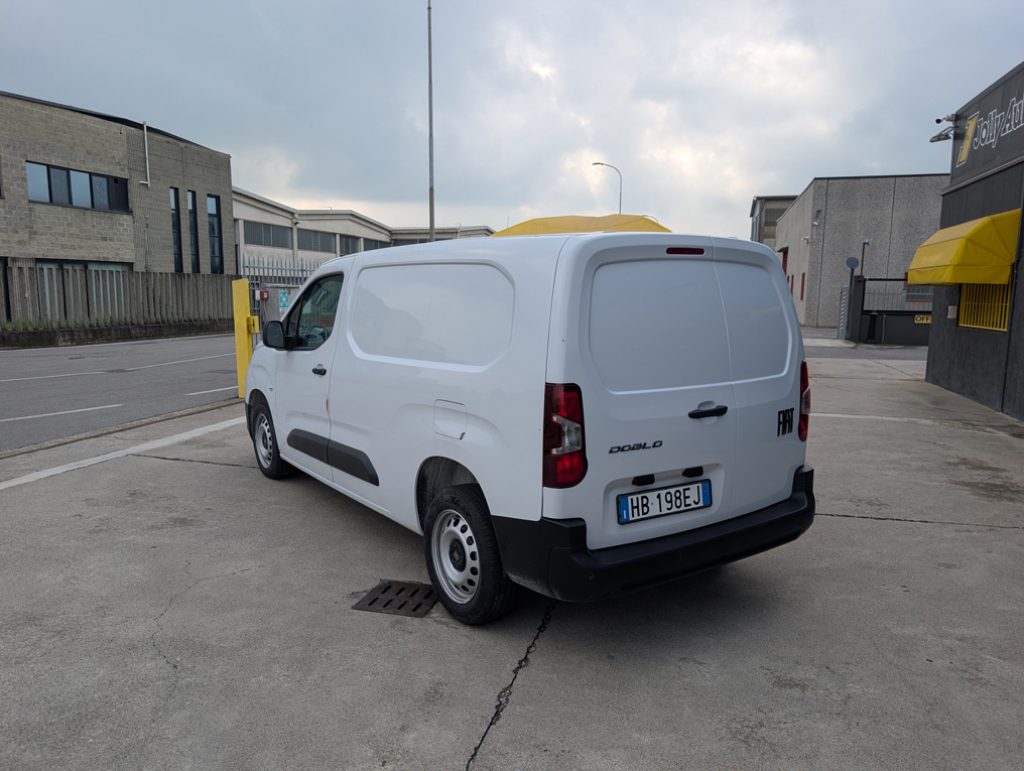 FIAT Doblo 1.5 BlueHdi 130CV PL-TN Van LH1 PASSO LUNGO - 16