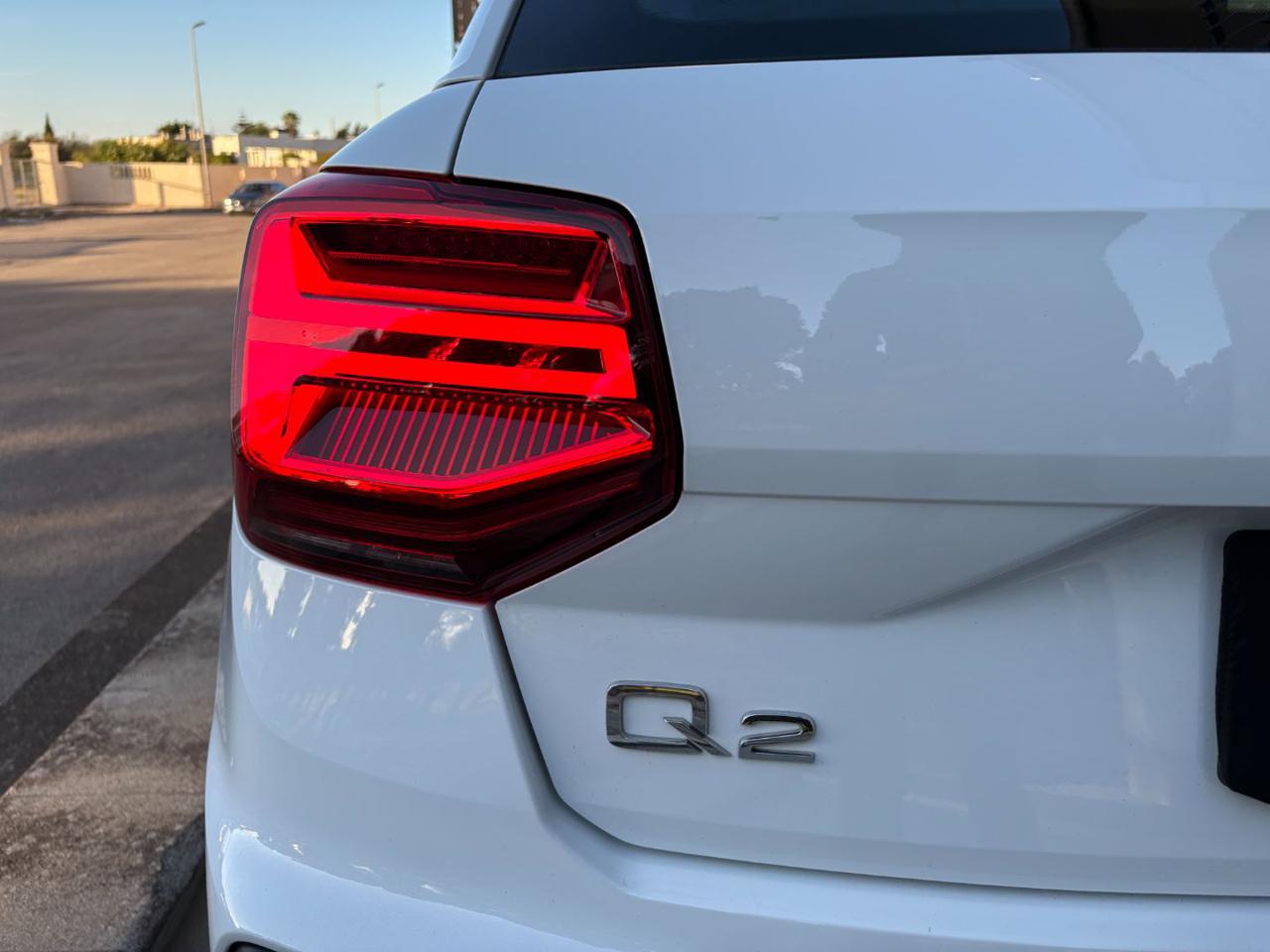 AUDI Q2 30 TDI S tronic Admired RETROCAMERA-CERCHI 18 - 27