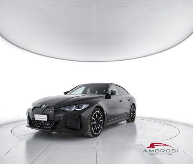 BMW i4 M50 400 cv 