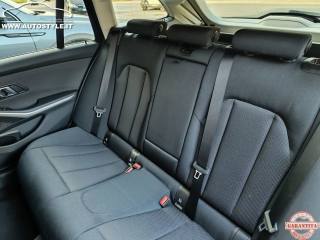 BMW 320 i Touring foto 75