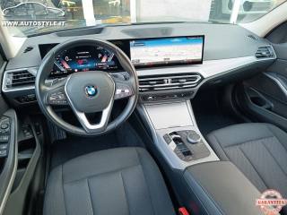 BMW 320 i Touring foto 2