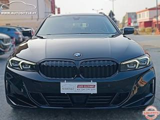 BMW 320 i Touring foto 3