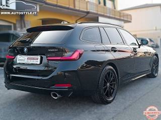 BMW 320 i Touring foto 42