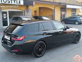 BMW 320 i Touring foto 45