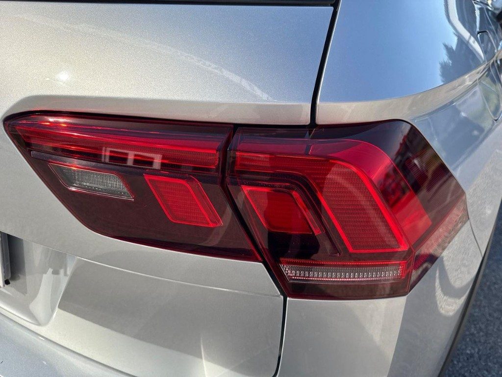 VOLKSWAGEN Tiguan 1.5 TSI 150 CV DSG ACT R-Line - 6