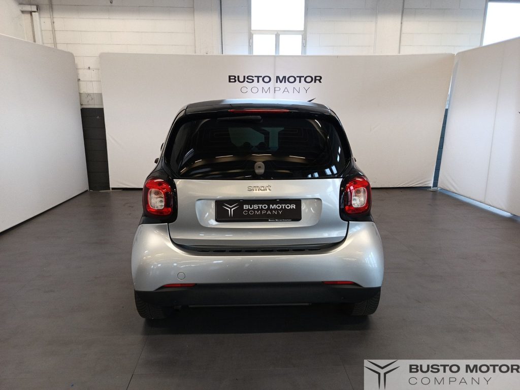 SMART ForTwo 70 1.0 52kW youngster twinamic - 5