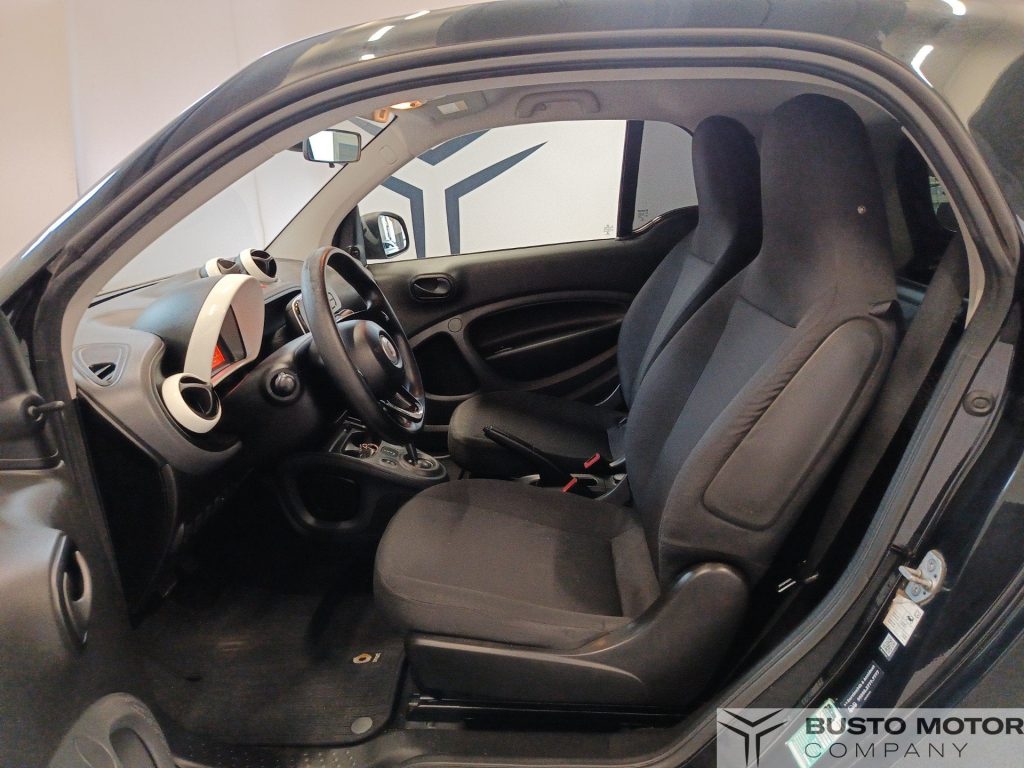 SMART ForTwo 70 1.0 52kW youngster twinamic - 9