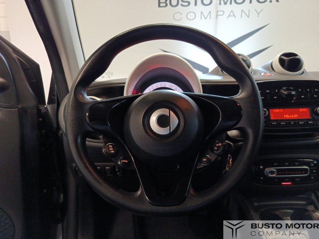 SMART ForTwo 70 1.0 52kW youngster twinamic - 15