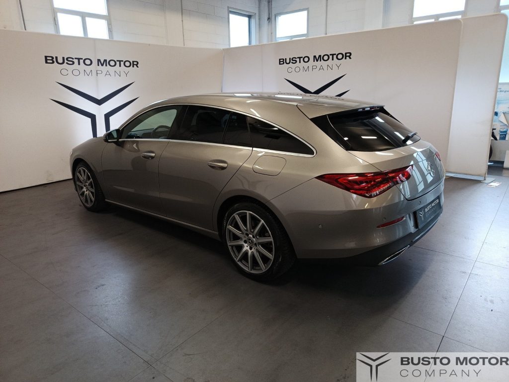 MERCEDES-BENZ CLA CLA Shooting Brake 180 Premium - 4