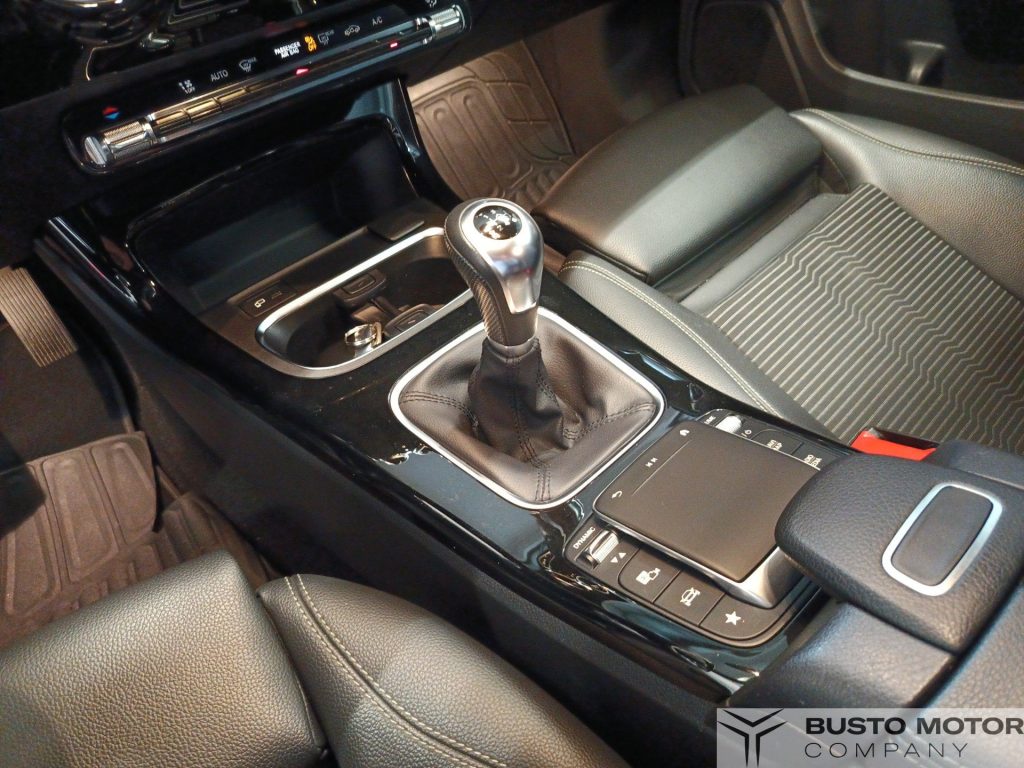 MERCEDES-BENZ CLA CLA Shooting Brake 180 Premium - 14