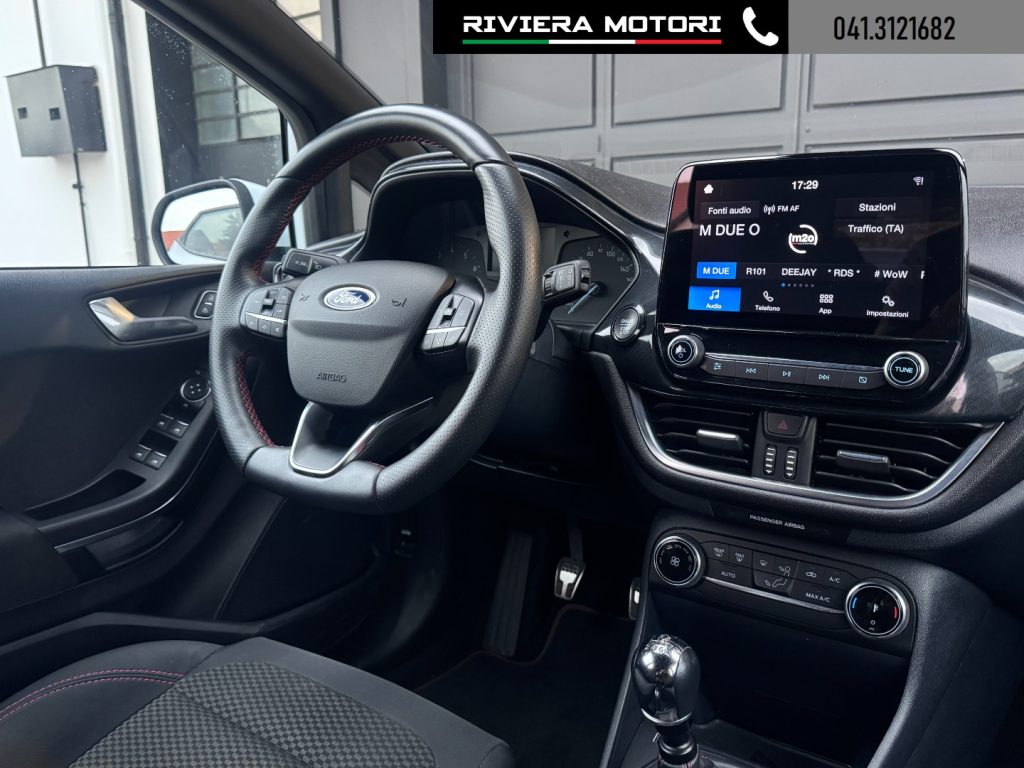 FORD Fiesta 1.0 Ecoboost 95 CV 5 porte ST-Line - 4