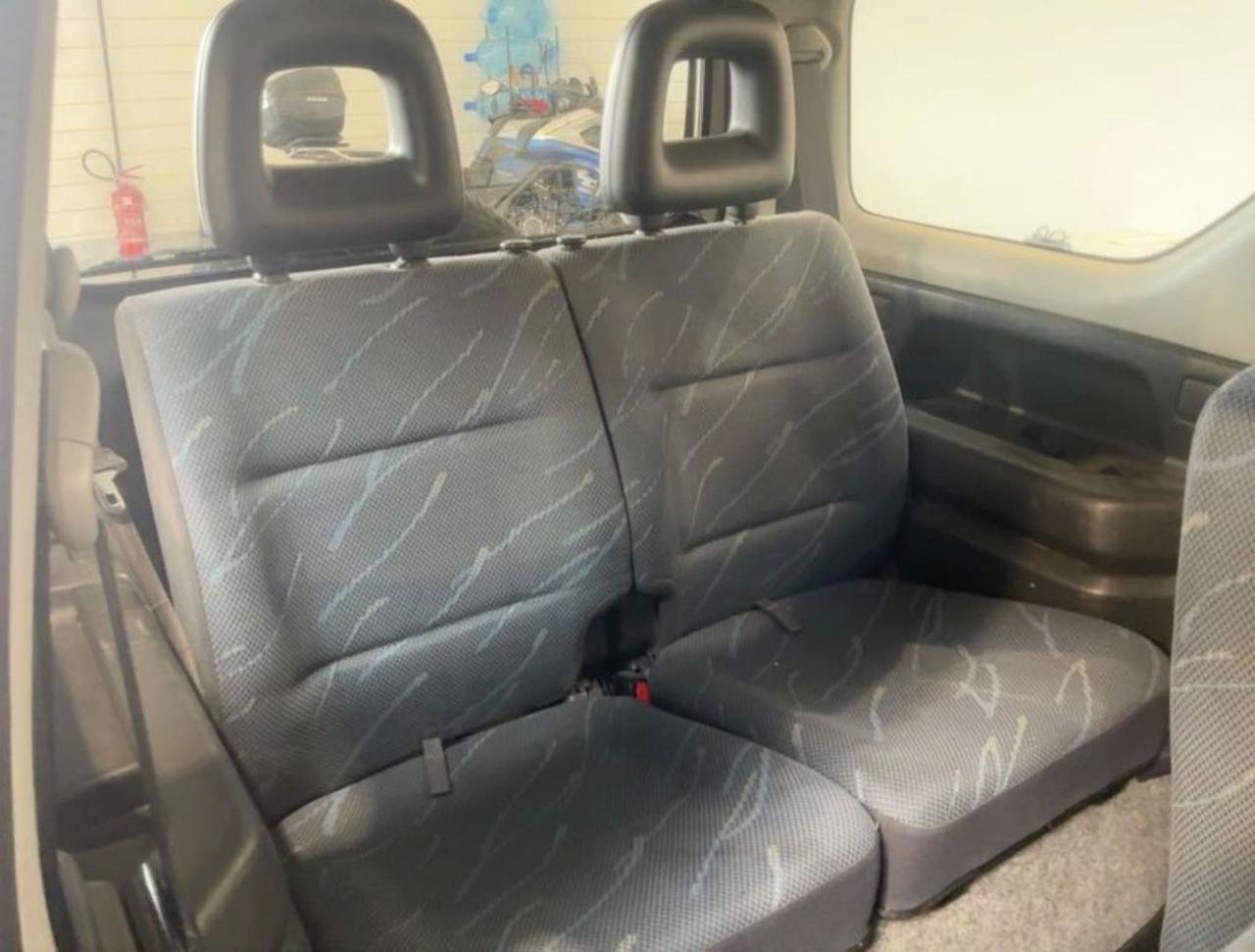 SUZUKI Jimny 1.3i 16V cat 4WD JLX - 11