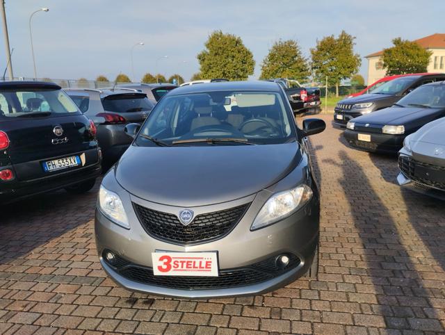 LANCIA Ypsilon 1.0 FireFly 5 porte S&S Hybrid Ecochic Gold 