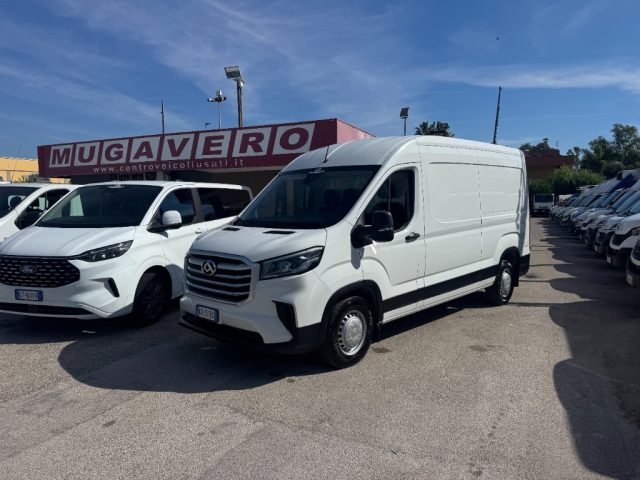 MAXUS  Bianco pastello