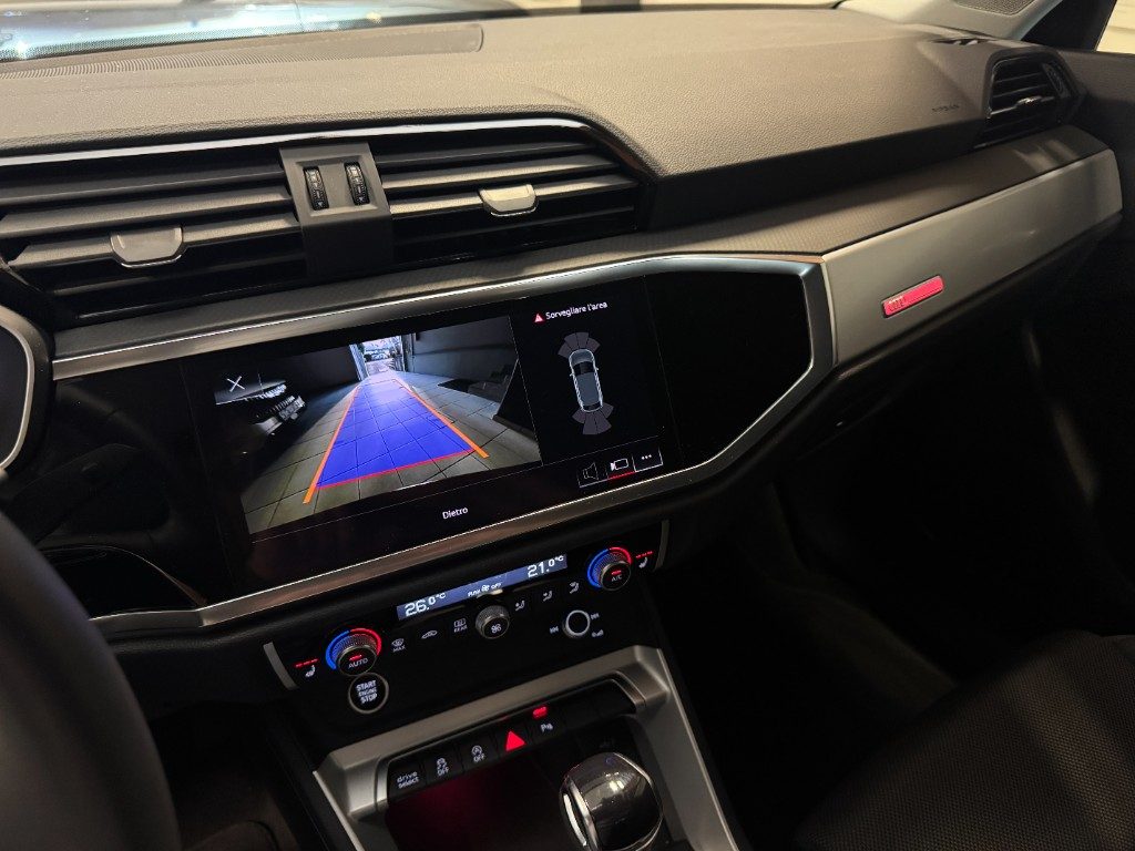 AUDI Q3 SPB 35TFSI Stronic ADVANCED+LUCI AMBIENT+SED.ELETT - 11