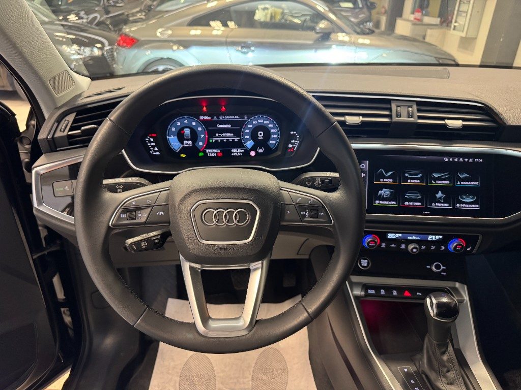 AUDI Q3 SPB 35TFSI Stronic ADVANCED+LUCI AMBIENT+SED.ELETT - 8