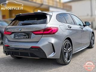 BMW 118 i M-SPORT Steptronic/AUTOMATICA MSport F40 foto 45