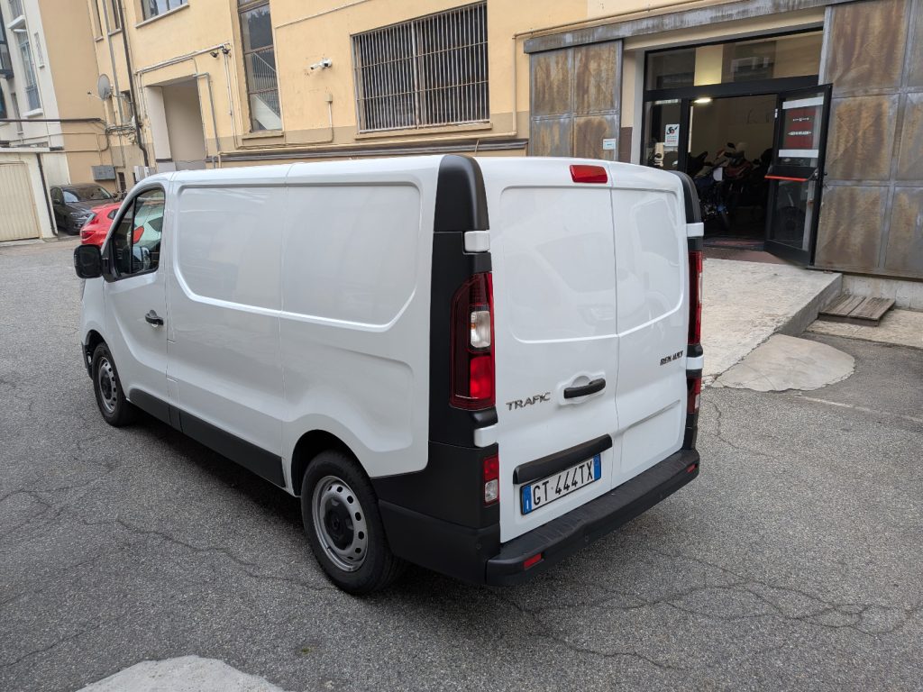 RENAULT Trafic 2.0 dCi  PC-TN Furgone - 5