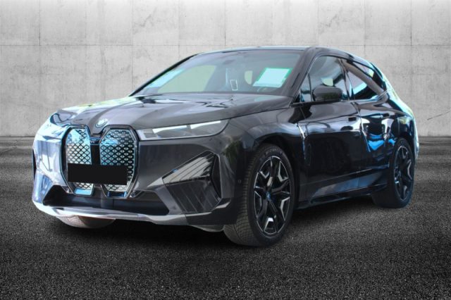 BMW iX xDrive 40 