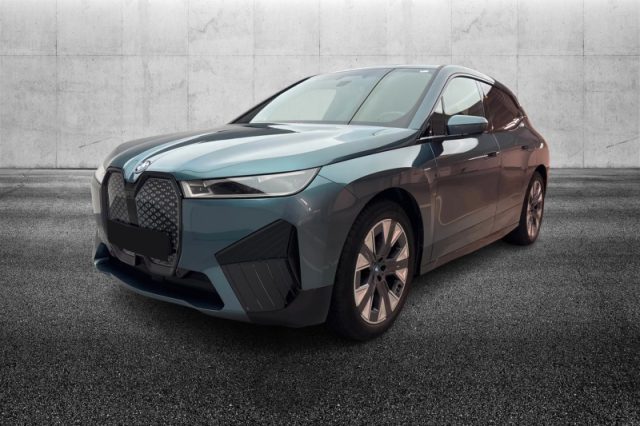 BMW iX xDrive 40 