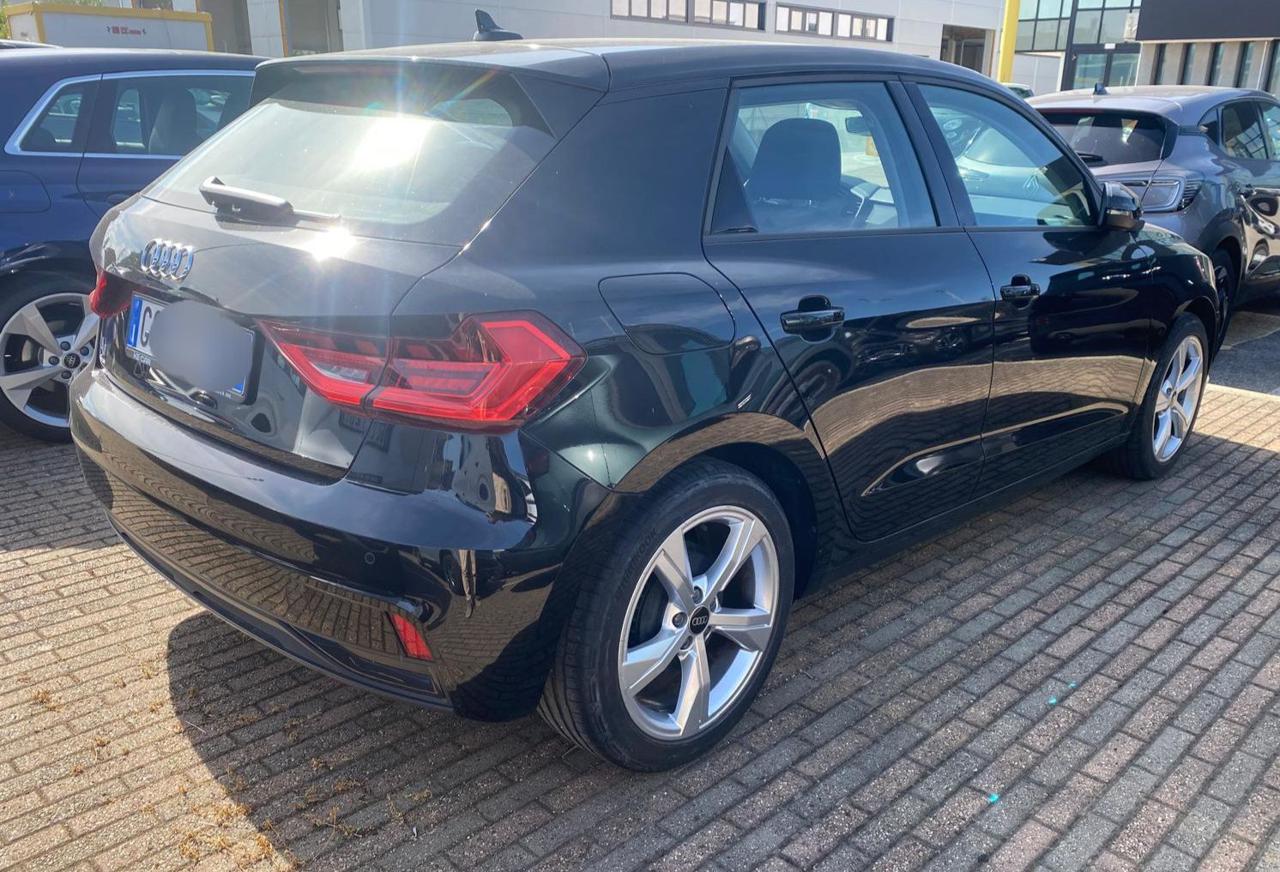 AUDI A1 Sportback 25 TFSI S-tronic - 4