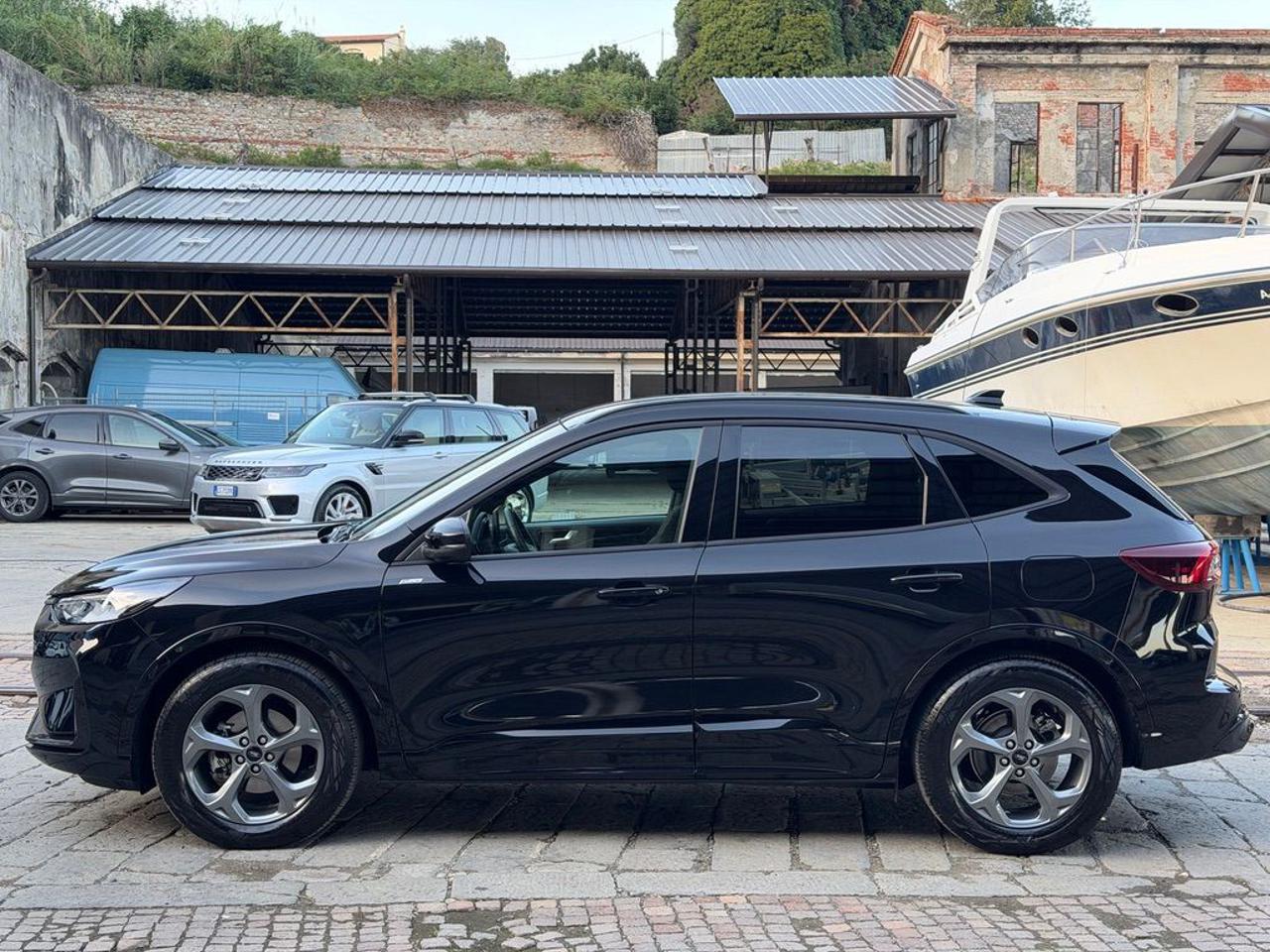 FORD Kuga 2.5 Full Hybrid 180 CV CVT 2WD ST-Line - 4