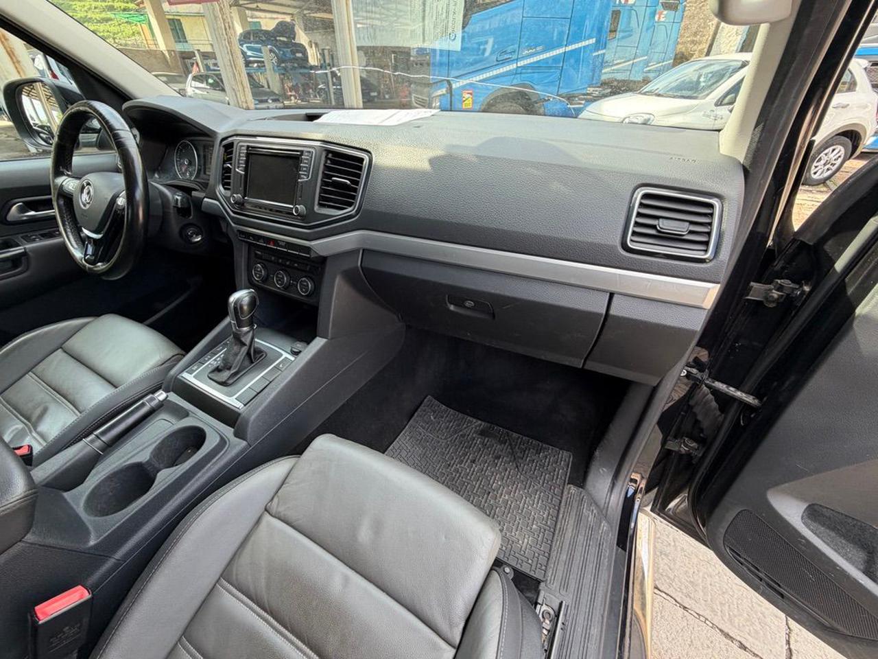 VOLKSWAGEN Amarok 3.0 V6 TDI 224 CV 4MOT.BMT permanente aut.DC Highl - 17