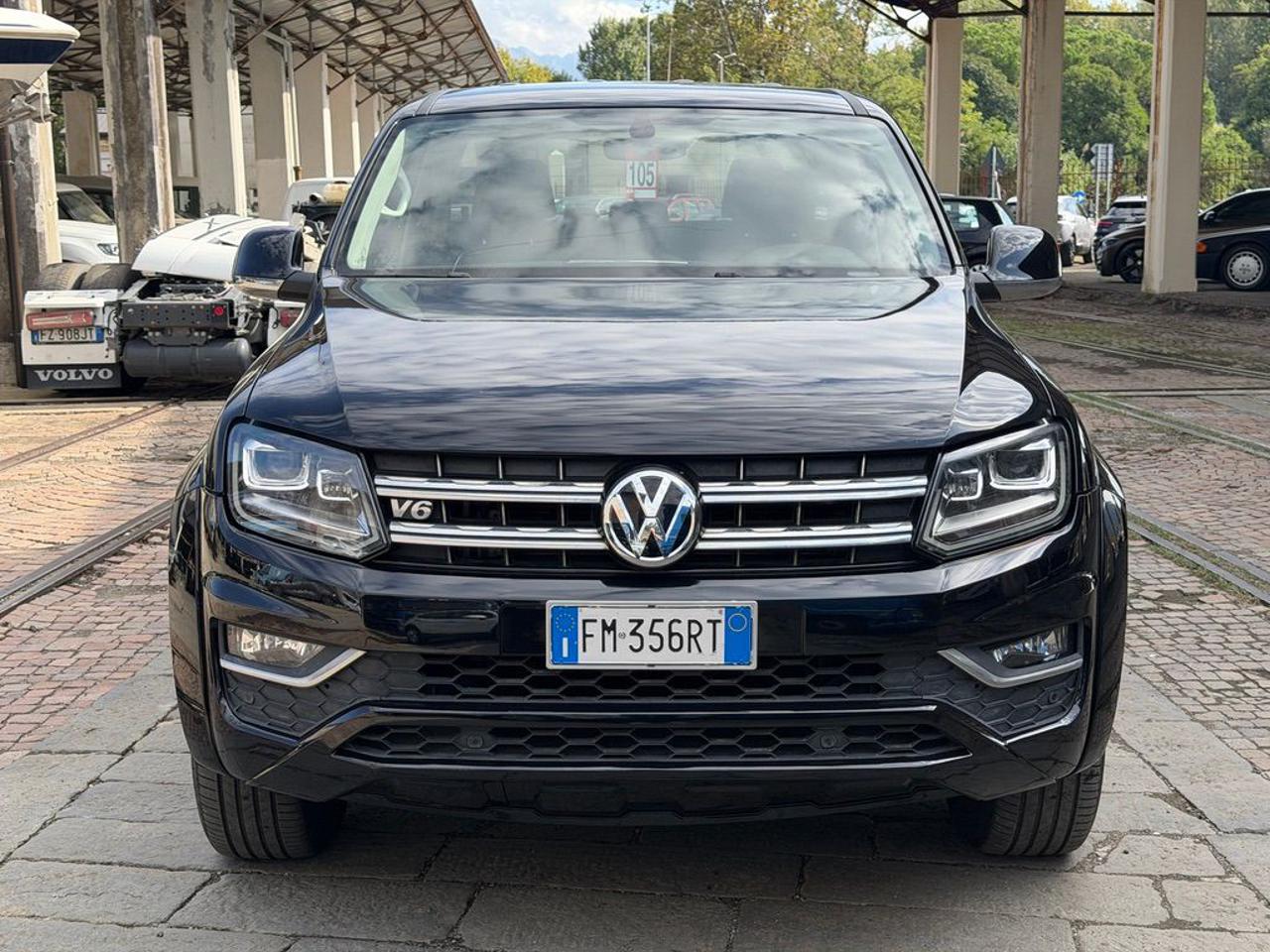 VOLKSWAGEN Amarok 3.0 V6 TDI 224 CV 4MOT.BMT permanente aut.DC Highl - 3