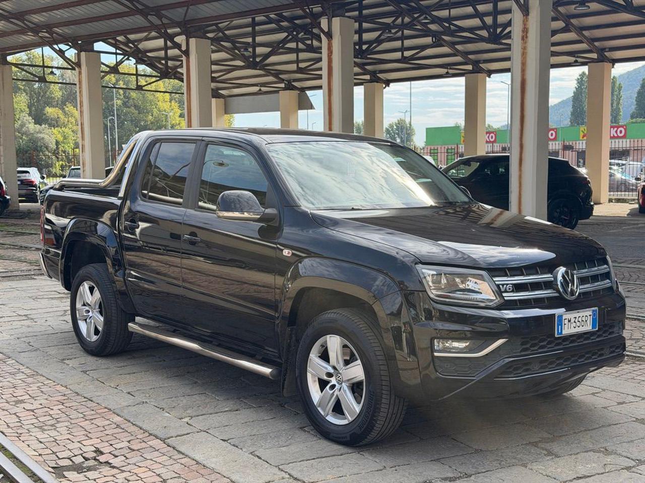 VOLKSWAGEN Amarok 3.0 V6 TDI 224 CV 4MOT.BMT permanente aut.DC Highl - 2