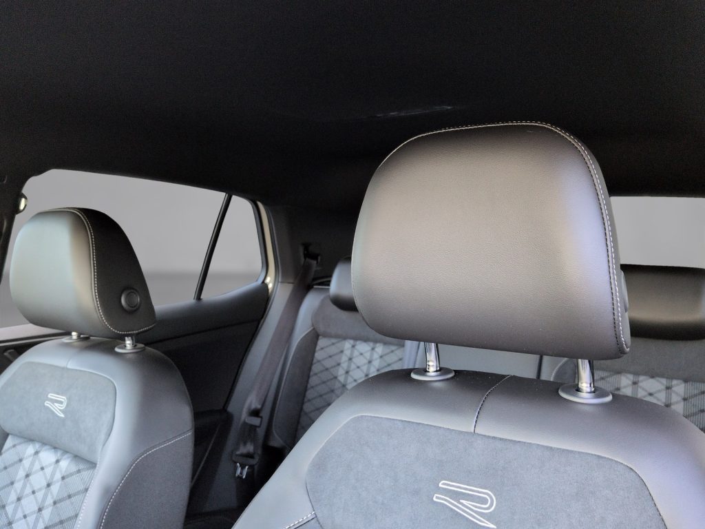 VOLKSWAGEN T-Cross Nuova T-Cross R-Line Plus 1.0 TSI 85 kW (115 CV) D - 16