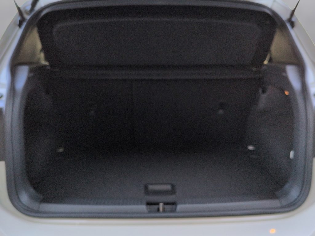 VOLKSWAGEN T-Cross Nuova T-Cross R-Line Plus 1.0 TSI 85 kW (115 CV) D - 17