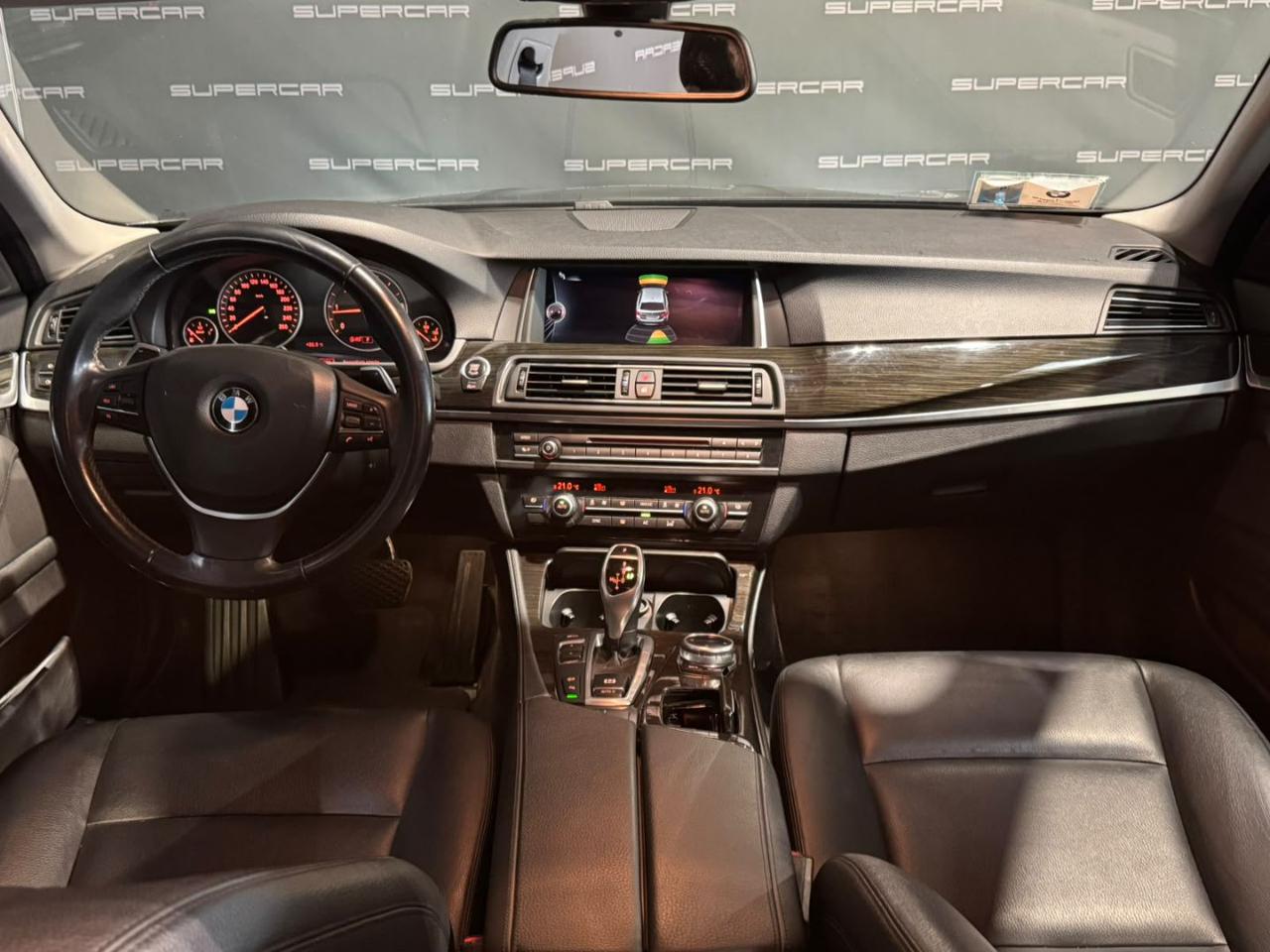 BMW 525 d xDrive Touring Luxury - 10