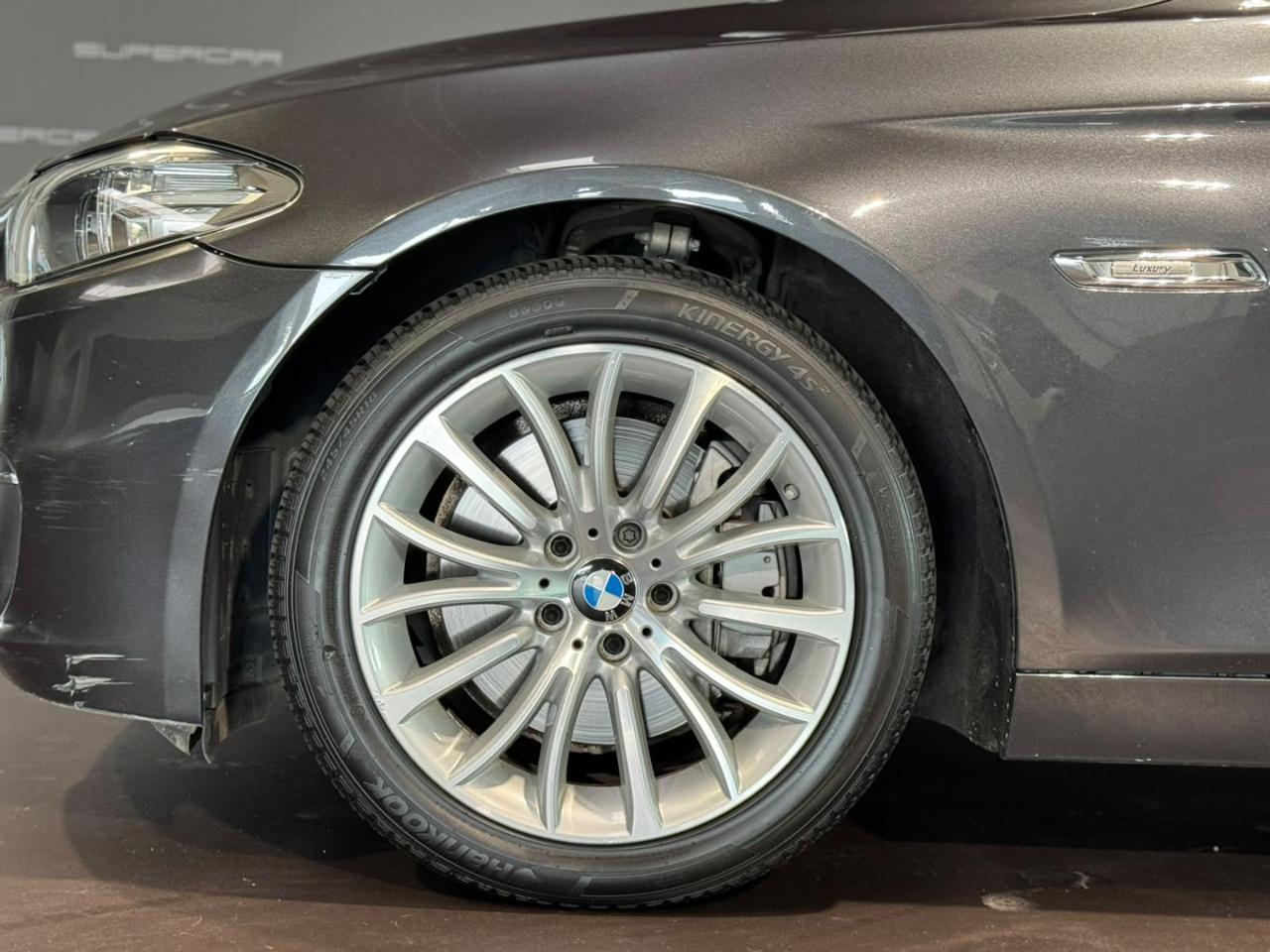 BMW 525 d xDrive Touring Luxury - 8