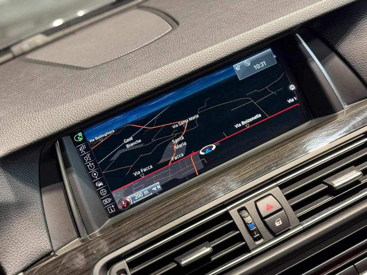 BMW 525 d xDrive Touring Luxury - 17