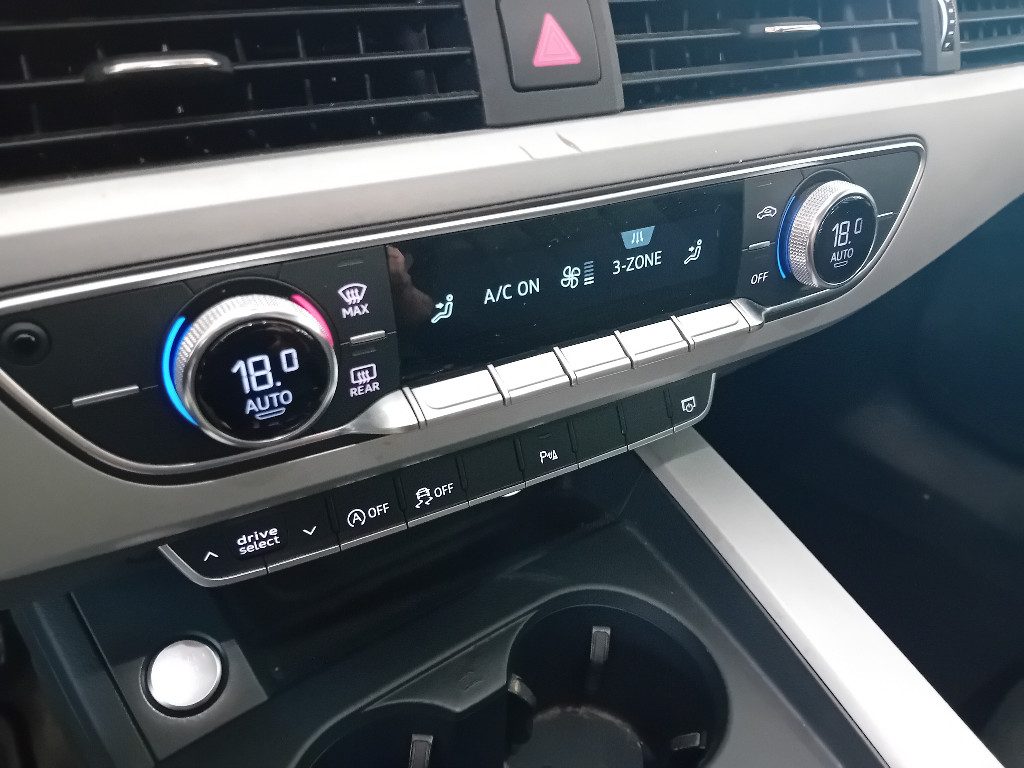 Clicca per ingrandire A4 - Avant 2.0 TDI 190 CV quattro
