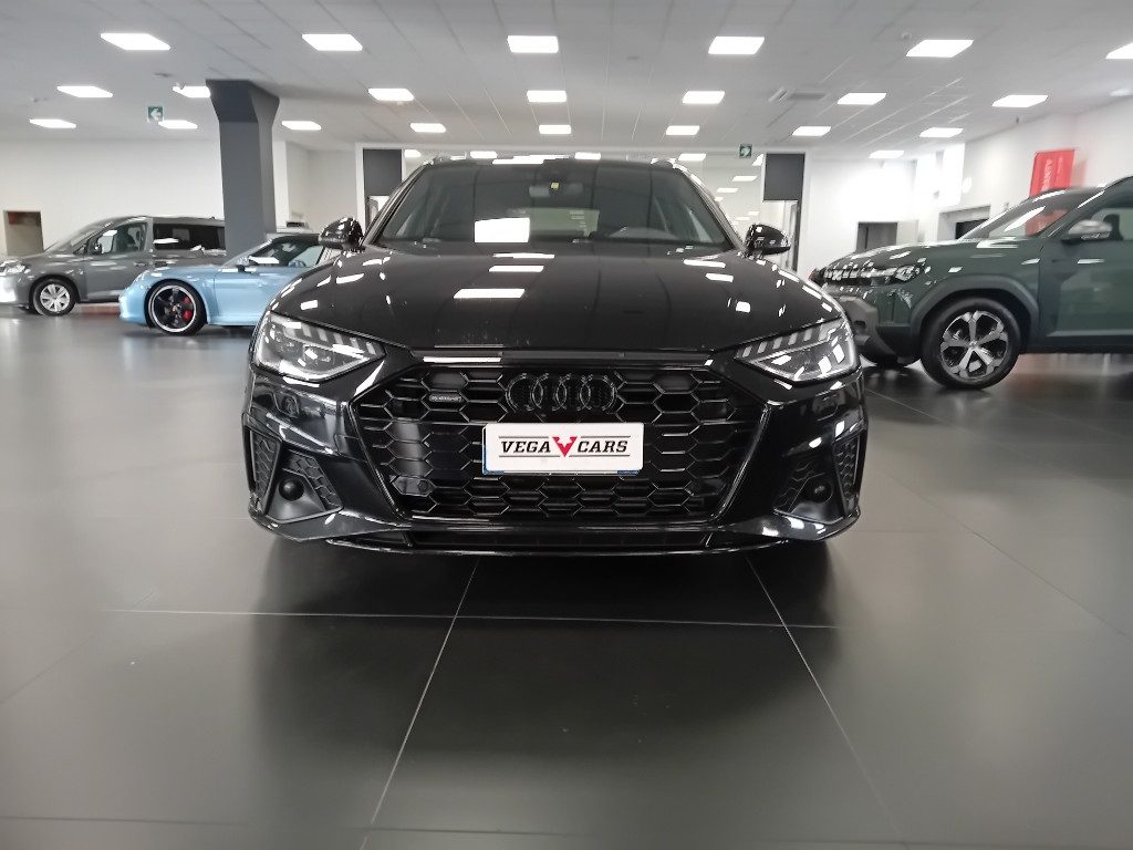 Clicca per ingrandire A4 - Avant 45 TDI quattro tiptronic S line edition