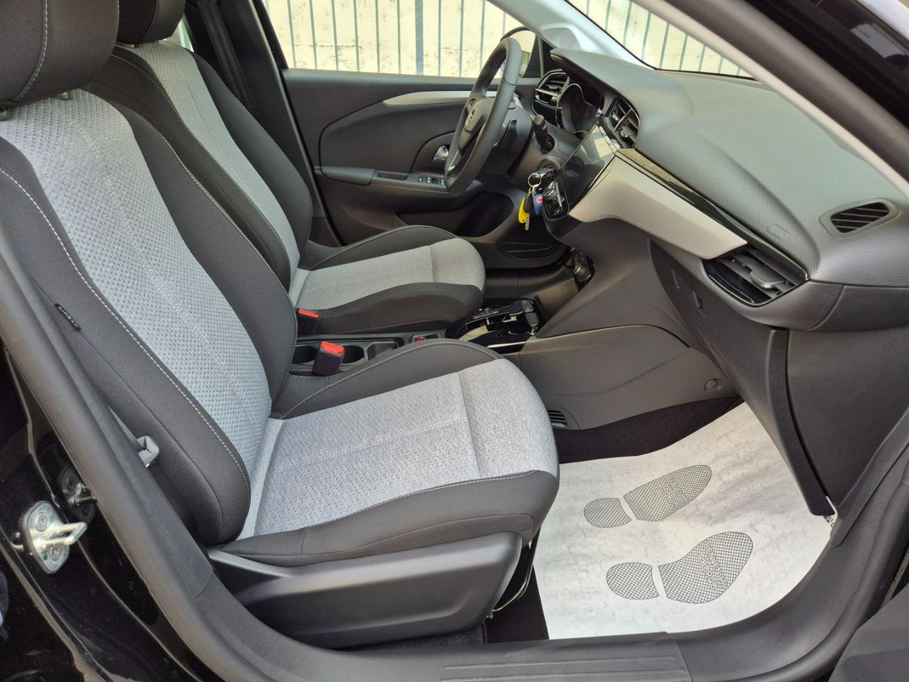 OPEL Corsa 1.2 Hybrid 110cv Edition DCT6 - 11