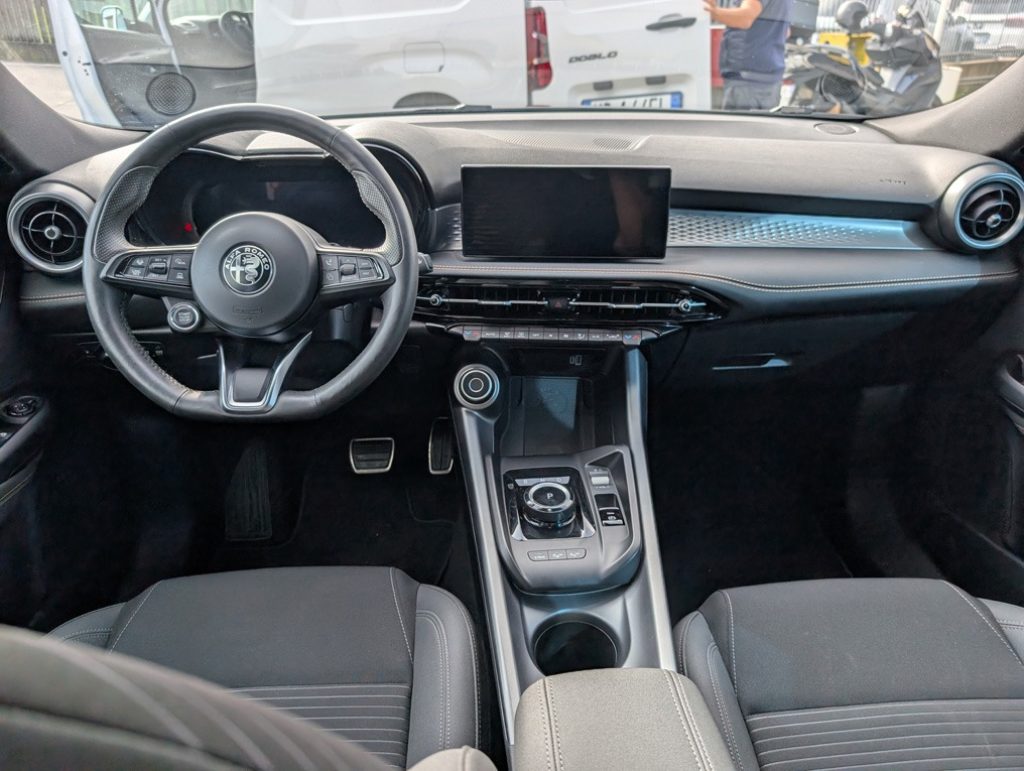 ALFA ROMEO Tonale 1.3 280 CV PHEV AT6 Q4 Sprint - 28