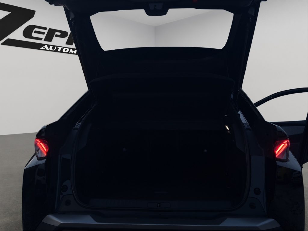 PEUGEOT 3008 Hybrid 136 e-DCS6 GT - 20