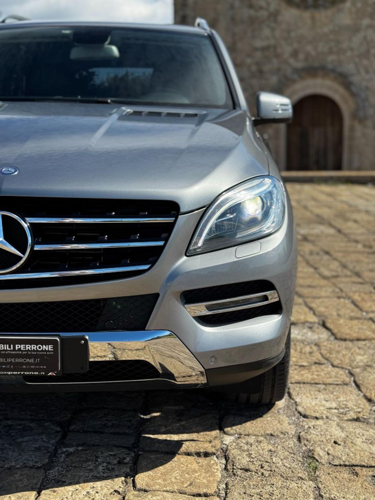 MERCEDES-BENZ ML 250 BlueTEC 4Matic Sport - 28