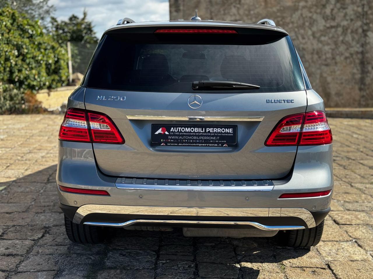 MERCEDES-BENZ ML 250 BlueTEC 4Matic Sport - 30