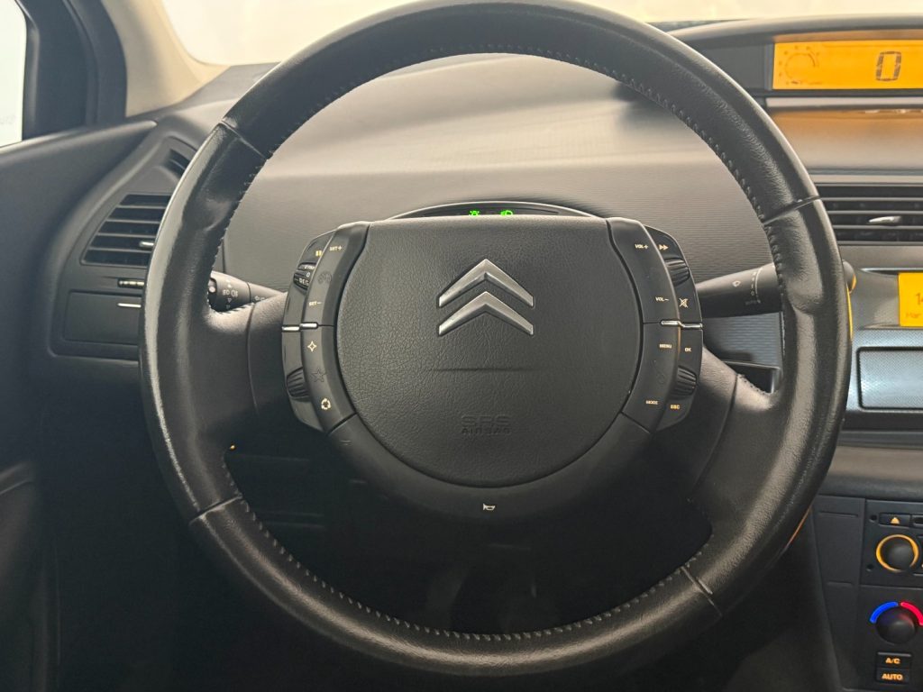CITROEN C4 1.6 16V VTi 120CV VTR - 9