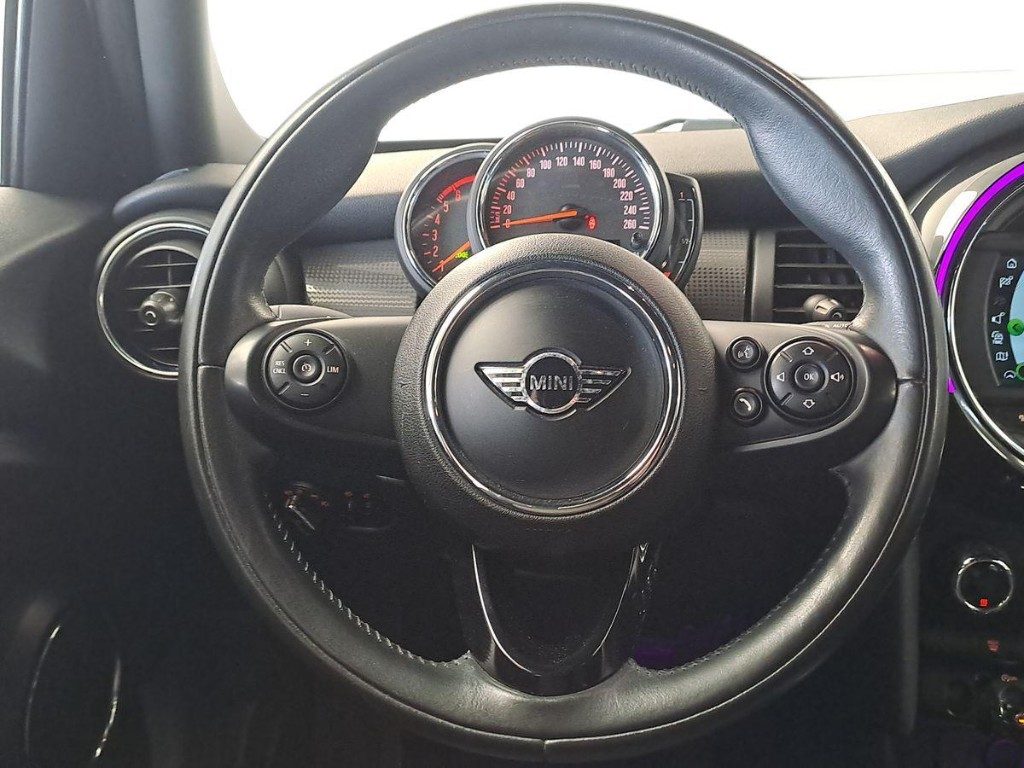 MINI Cooper D 1.5 Cooper D 5 porte versione Classic Aut. - 10
