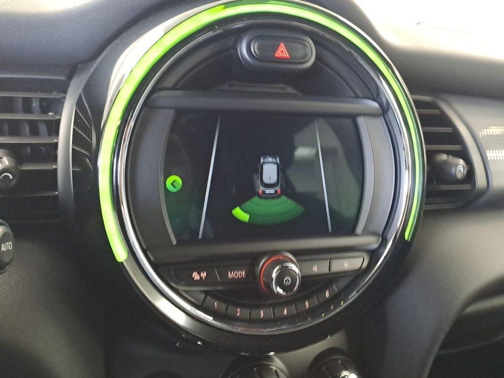 MINI Cooper D 1.5 Cooper D 5 porte versione Classic Aut. - 13