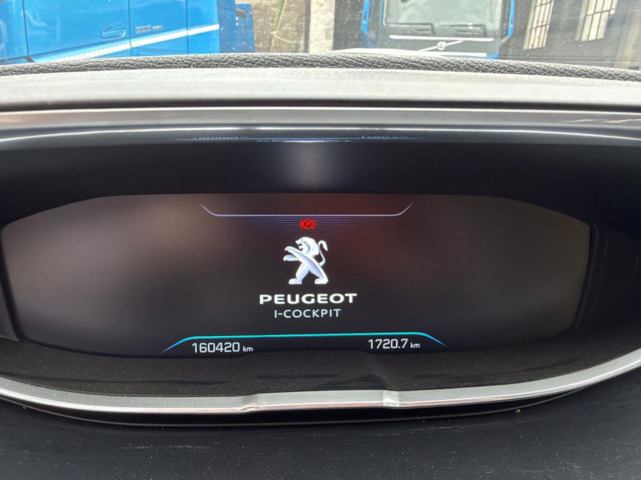 PEUGEOT 3008 BlueHDi 120 EAT6 S&S Allure - 22