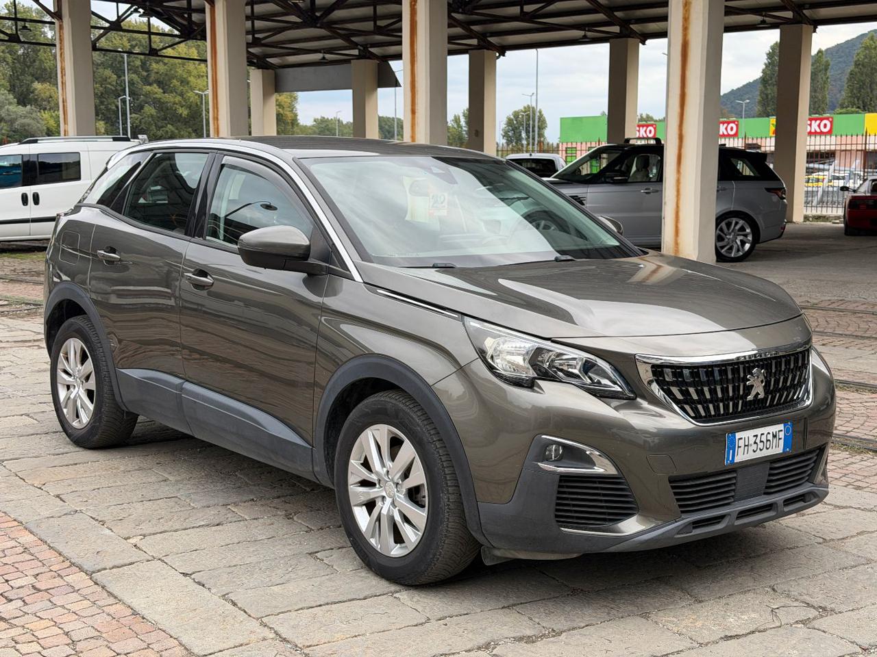 PEUGEOT 3008 BlueHDi 120 EAT6 S&S Allure - 3