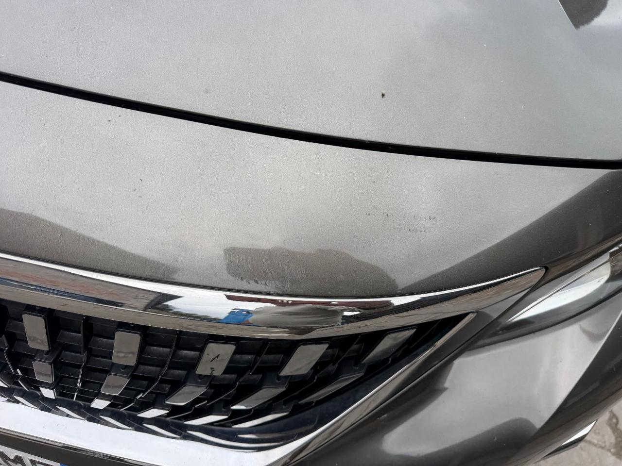 PEUGEOT 3008 BlueHDi 120 EAT6 S&S Allure - 21