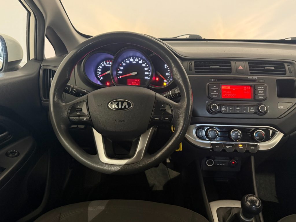 KIA Rio 1.2 CVVT 3p. EX - 9
