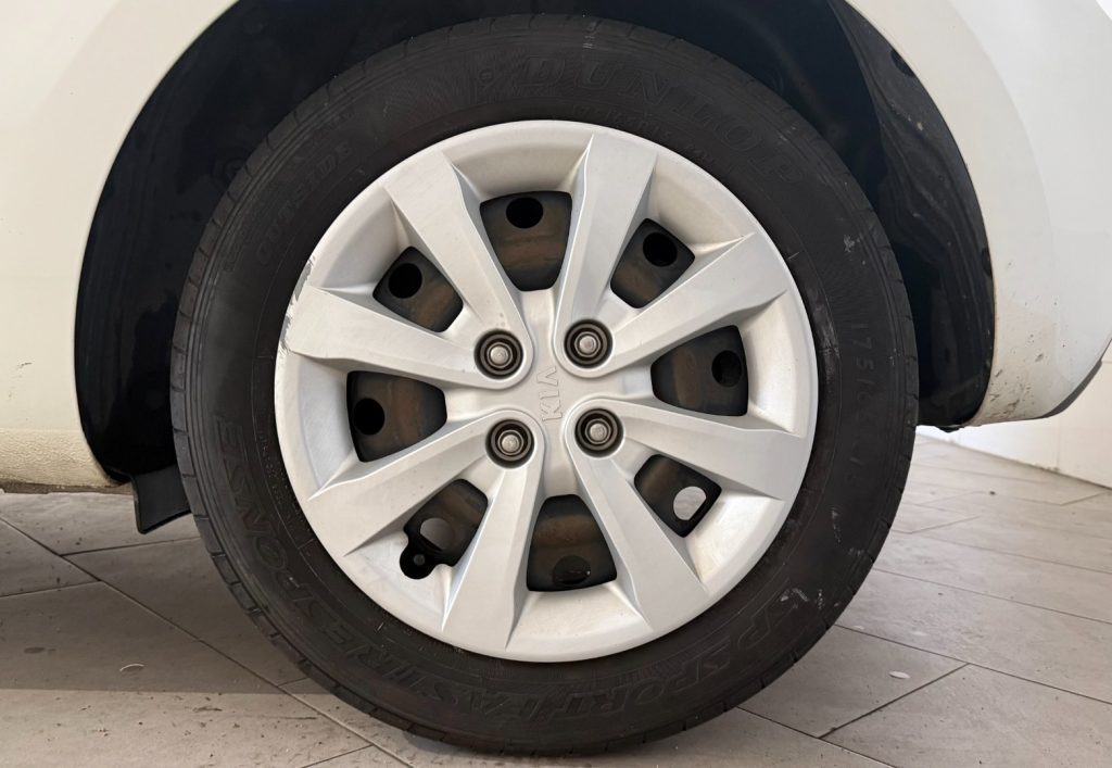 KIA Rio 1.2 CVVT 3p. EX - 21